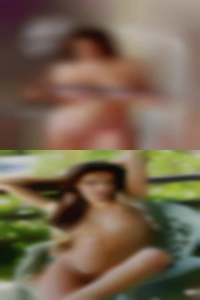 Nip and ass play!!!