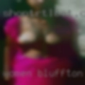 Women Bluffton, looking
